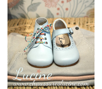 Bottillons bébés et enfants cuir bleu ciel à lacets ou à boucles