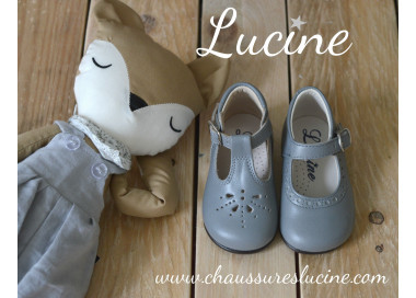Bottillons bébé montants à boucle en cuir gris clair