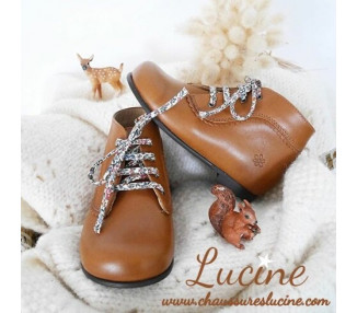 Bottillons pour filles à lacets fleuris en cuir