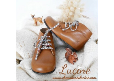 Bottillons pour filles à lacets fleuris en cuir