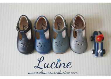 Bottillons bébés mixtes en cuir doublés cuir ouverts à boucle