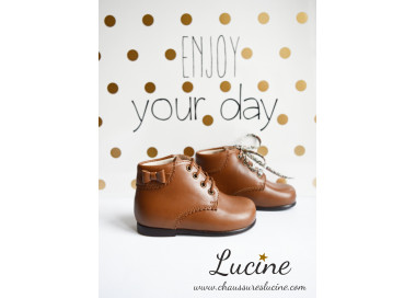 Chaussures montantes en cuir entièrement doublées pour fille