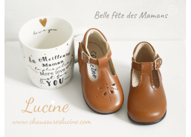 Bottillons Salomés ouverts pour bébés en cuir camel cognac