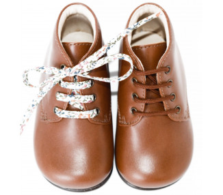 Chaussures bébés filles et garçons en cuir et lacets fantaisies