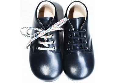 Chaussures bébés en cuir bleu marine pour fille ou garçon