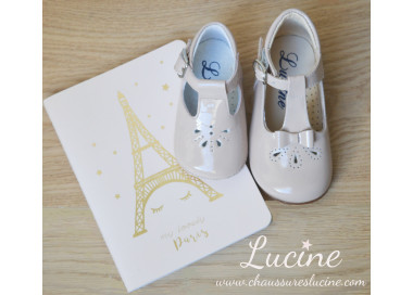 Chaussures roses en cuir vernis pour bébés filles