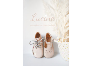 Chaussures roses pour filles en cuir de qualité