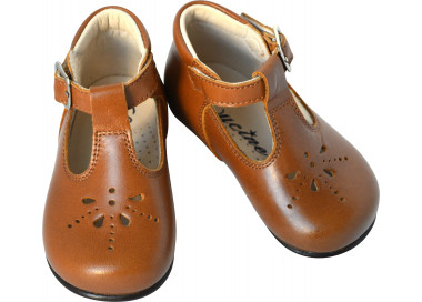Chaussures bébé et enfant montantes à boucle en cuir camel