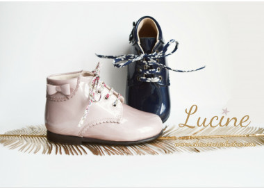 Chaussures bébés en cuir vernis souples et confortables