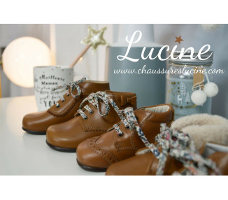 Chaussures en cuir camel de qualité à lacets pour bébés
