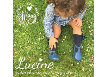 Chaussures bébés en cuir à porter avec ou sans chaussettes ou collants pour toutes les saisons