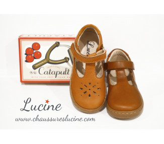 Chaussures à scratchs en cuir pratique et confortable. Cuir doublé cuir