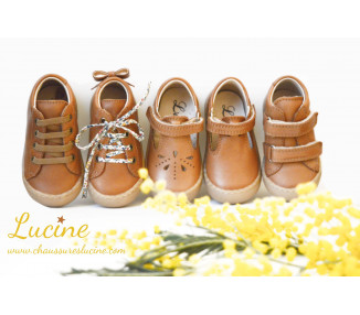 Chaussures souples et résistantes en cuir pour bébés