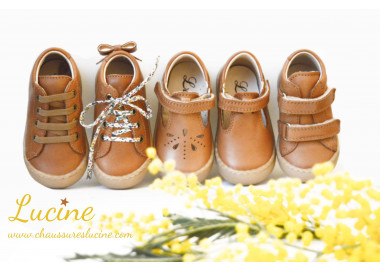 Chaussures souples et résistantes en cuir pour bébés