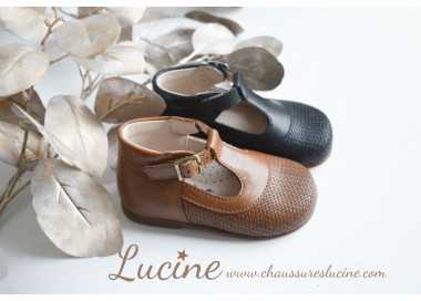 Bottillons ouverts pour bébés et enfants en cuir à porter avec ou sans chaussettes