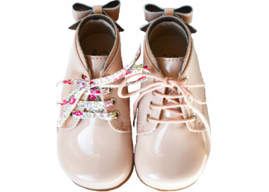 Chaussures pour bébés filles en cuir vernis confortable
