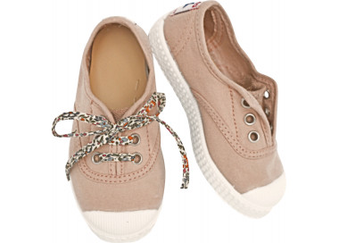 Chaussures enfants et bébés baskets tennis en toiles à lacets élastiques rose nude