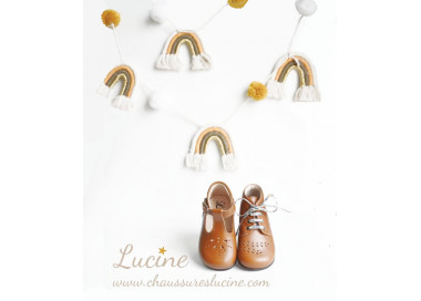 Chaussures bébés filles cuir camel et fleurs