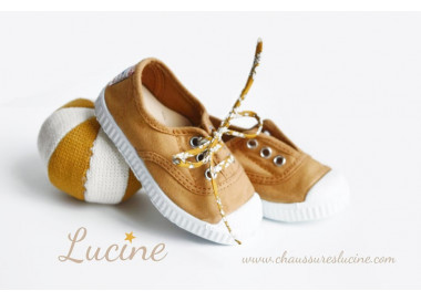 Tennis baskets en toiles pratiques à porter avec ou sans lacets
