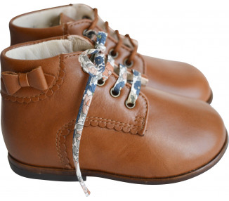 Chaussures bébés cuir souple et noeud de côté