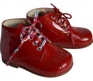 Chaussures Bottillons Isis lacets - vernis ROUGE