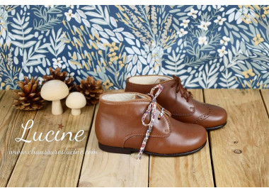 Chaussures montantes en cuir doublé cuir de qualité pour enfants