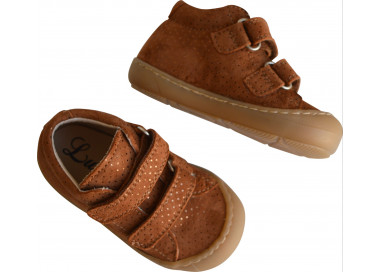 Chaussures souples pratiques et confortables pour bébés filles