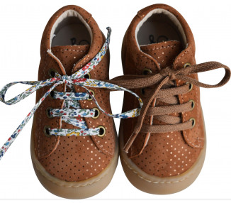 Chaussures souples 1ers pas pour bébé fille