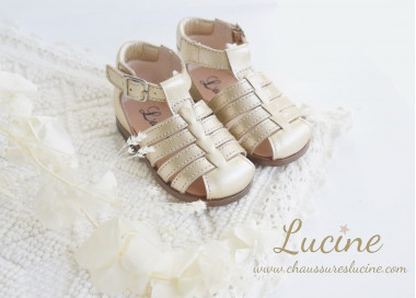 Nu-pieds souples en cuir pour bébés semelle antidérapante