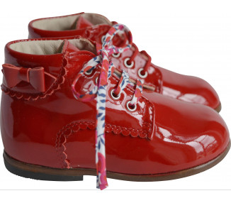Chaussures Bottillons SOUPLES Clarence noeud - vernis ROUGE
