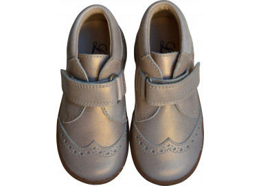 Chaussures à scratchs en cuir pratiques et idéales pour l'autonomie