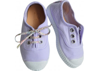 Tennis baskets lila mauve violet souples et pratiques