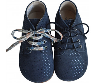 Chaussures pour bébés bleu irisé à pois pour fille