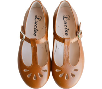 Chaussures Salomé pour filles, tous types de pieds mais idéal pieds fins