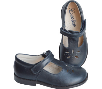 Chaussures résistantes pour enfants fermeture pratique