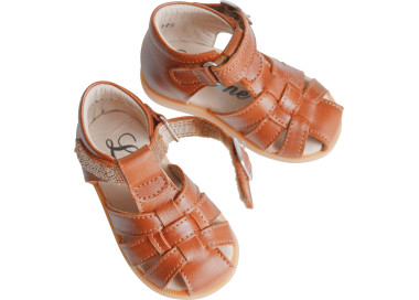 Sandales scratch pour bébé fille et garçon en cuir doublé cuir qui protège bien les pieds