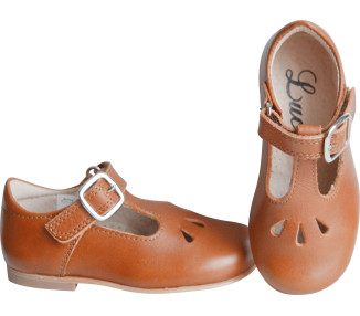 Chaussures ouvertes Salomé en cuir souple et confort pour fille