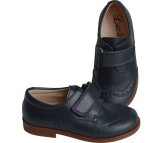 chaussures idéales école tout terrain et résistantes, pratiques et faciles à mettre