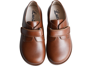Chaussures mixte pour fille et garçon faciles à mettre et parfaites pour l'hiver et pour toutes saisons.