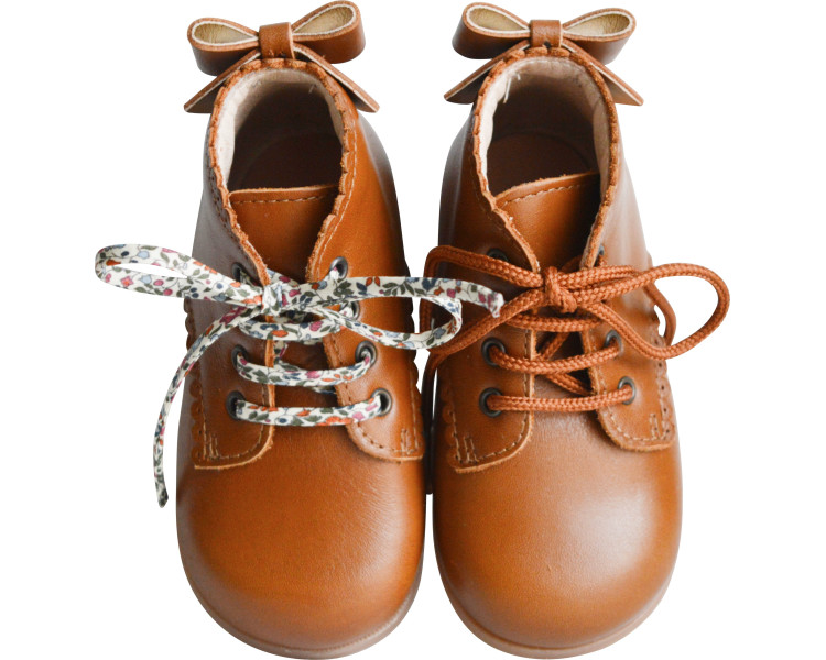 Chaussures SOUPLES Clarence noeuds - camel