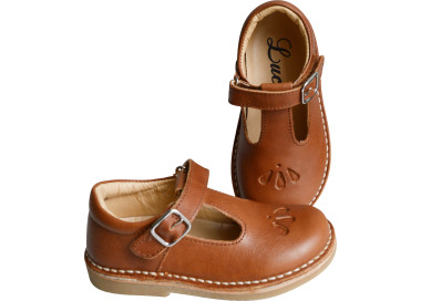 Chaussures souples pour enfants fille et garçon. Très pratiques à mettre avec scratch
