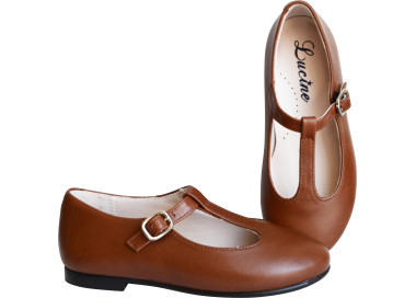 Chaussures en cuir élégantes et qui font de jolis pieds fins pour filles et femmes