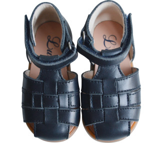 Nu-pieds bébés fille et garçon premiers pas et quand l'enfant marche bien