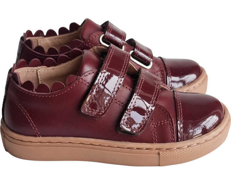 Chaussures baskets fille pratiques et confortables pour l'école pour la rentrée des classes