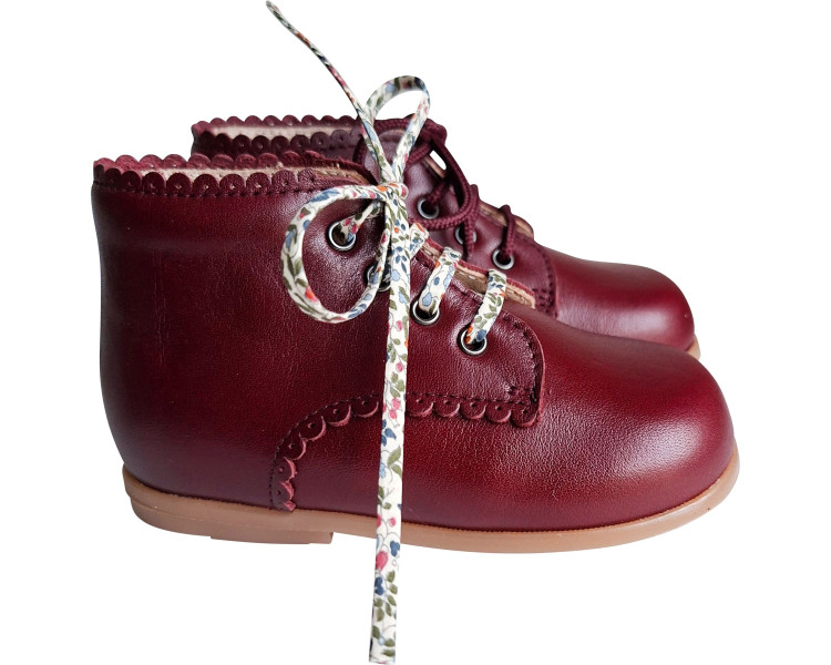Chaussures bébé fille à lacets à fleurs en cuir de qualité bordeaux